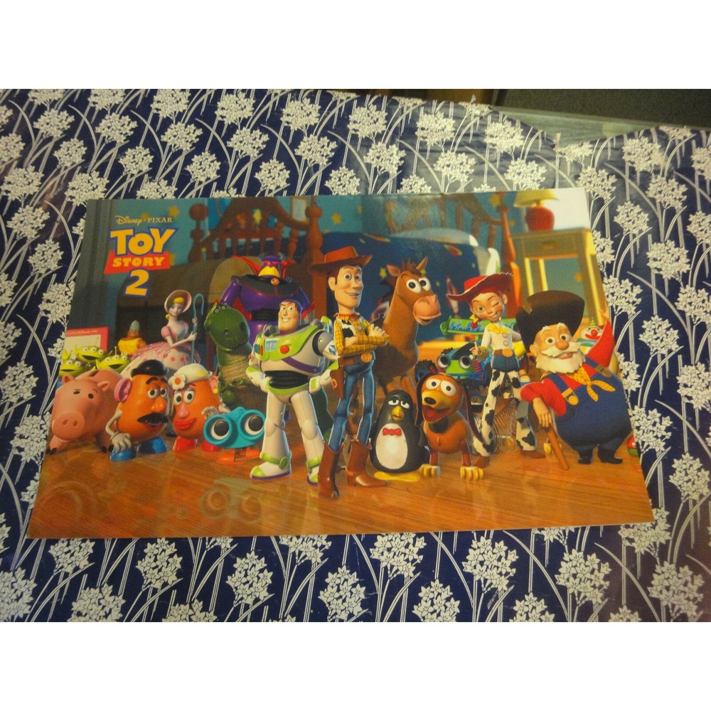Walt disney world Eyes & ears cast exclusive TOY STORY 2 full color Cover 1999